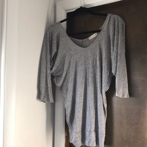 Soft, light, 3/4 sleeve top